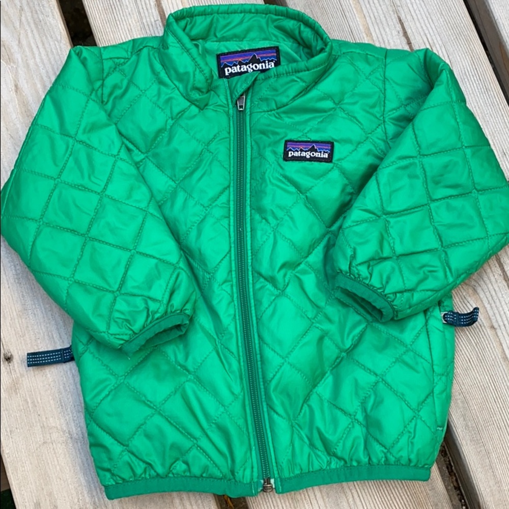 Patagonia Nano Puff Jacket - size 6 months.